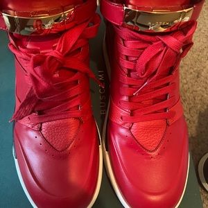 Mens Buscemis size 10 us only worn once excellent condition